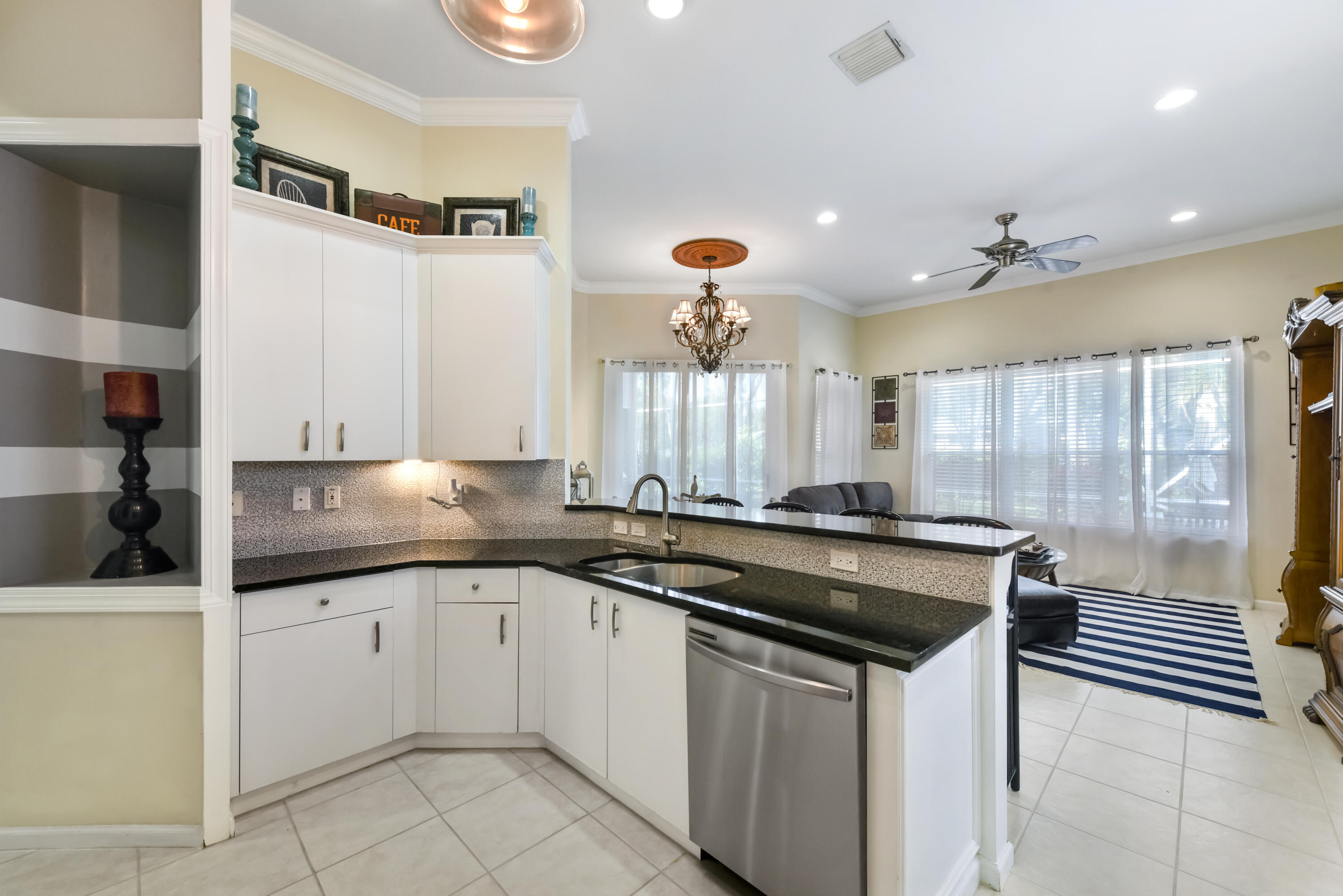 6541 Garde Road Boynton Beach, FL 33472 - Photo 28 of 54 6541 Garde Rd_30