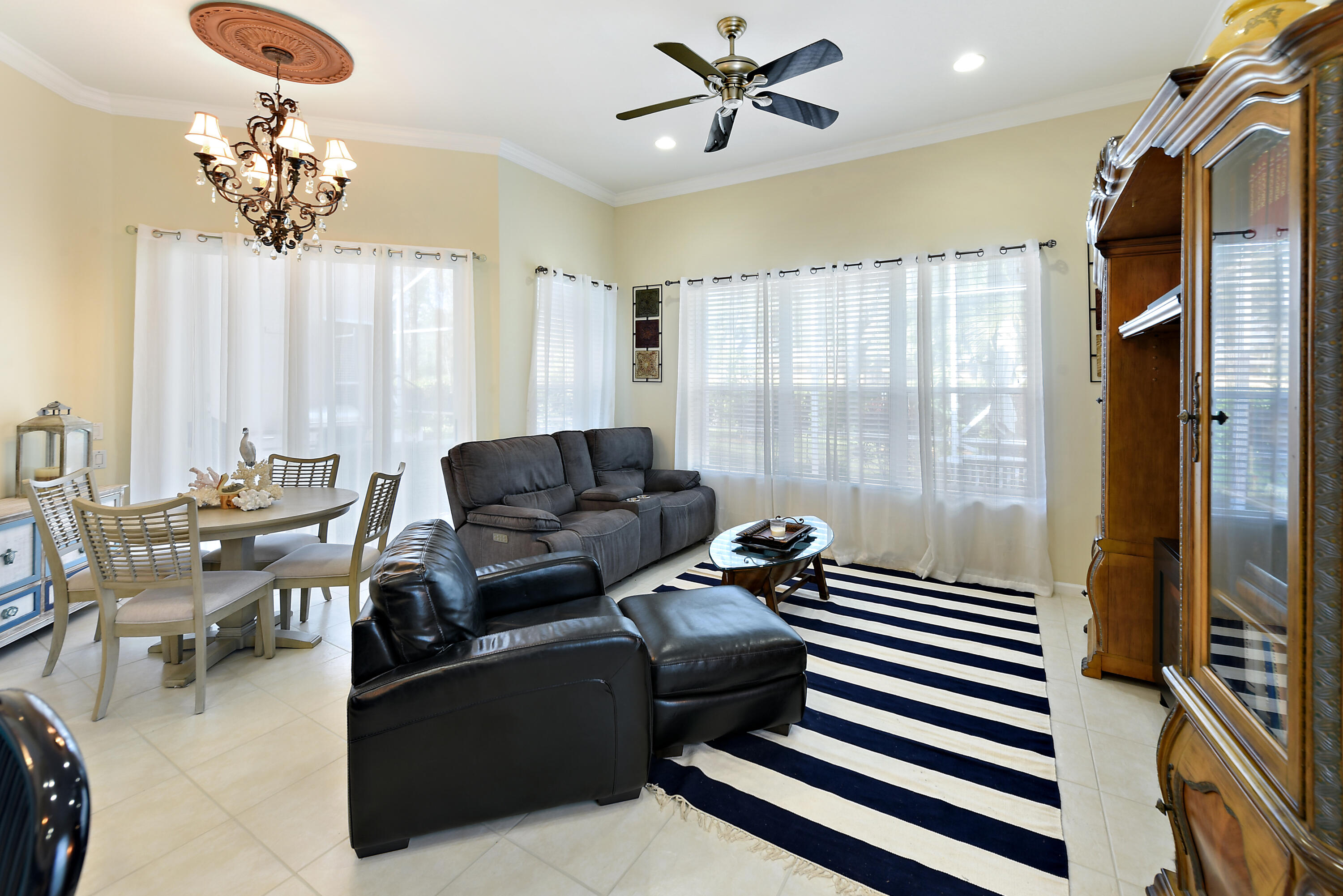 6541 Garde Road Boynton Beach, FL 33472 - Photo 30 of 54 6541 Garde Rd_39