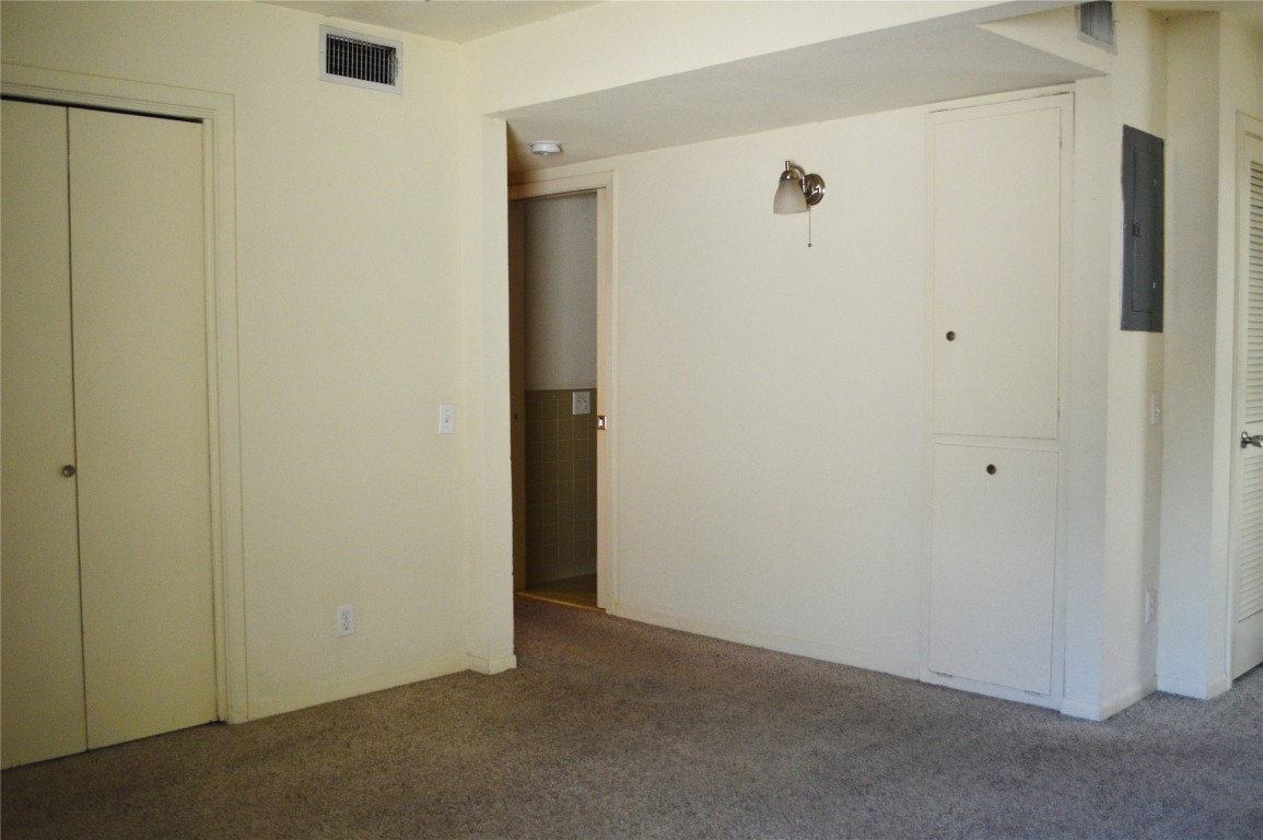 2800 Cole Street, Unit 202C Austin, TX 78705 - Photo 11 of 16 a view of an empty room