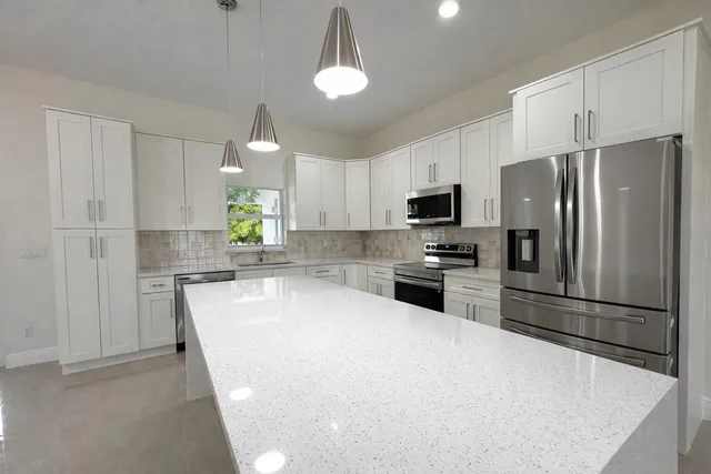 $539,000 | 655 Southwest Seagull Terrace, Port St. Lucie, FL 34953