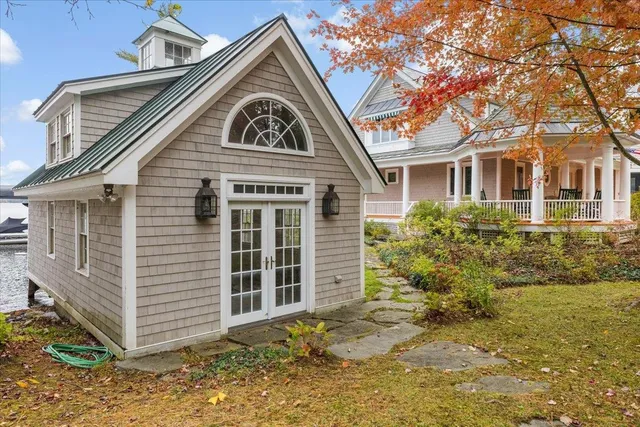 $2,225,000 | 1926 West Lake Road, Wells, VT 05774