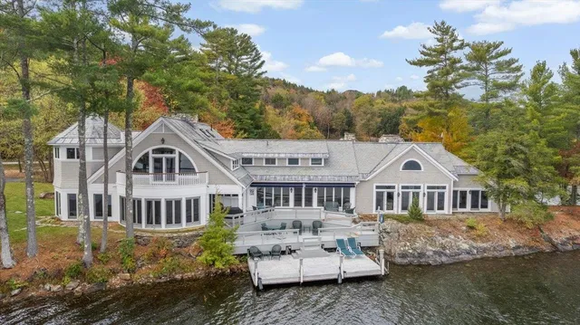 $2,225,000 | 1926 West Lake Road, Wells, VT 05774