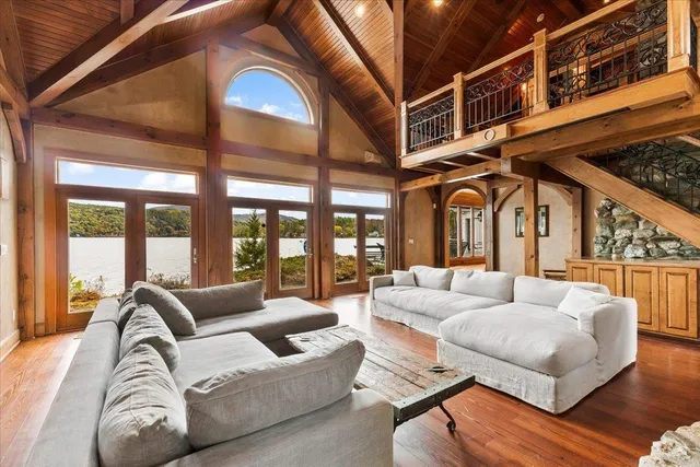 $2,225,000 | 1926 West Lake Road, Wells, VT 05774