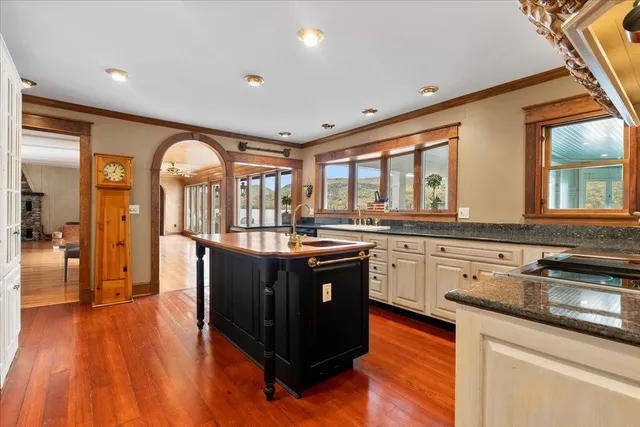 $2,225,000 | 1926 West Lake Road, Wells, VT 05774