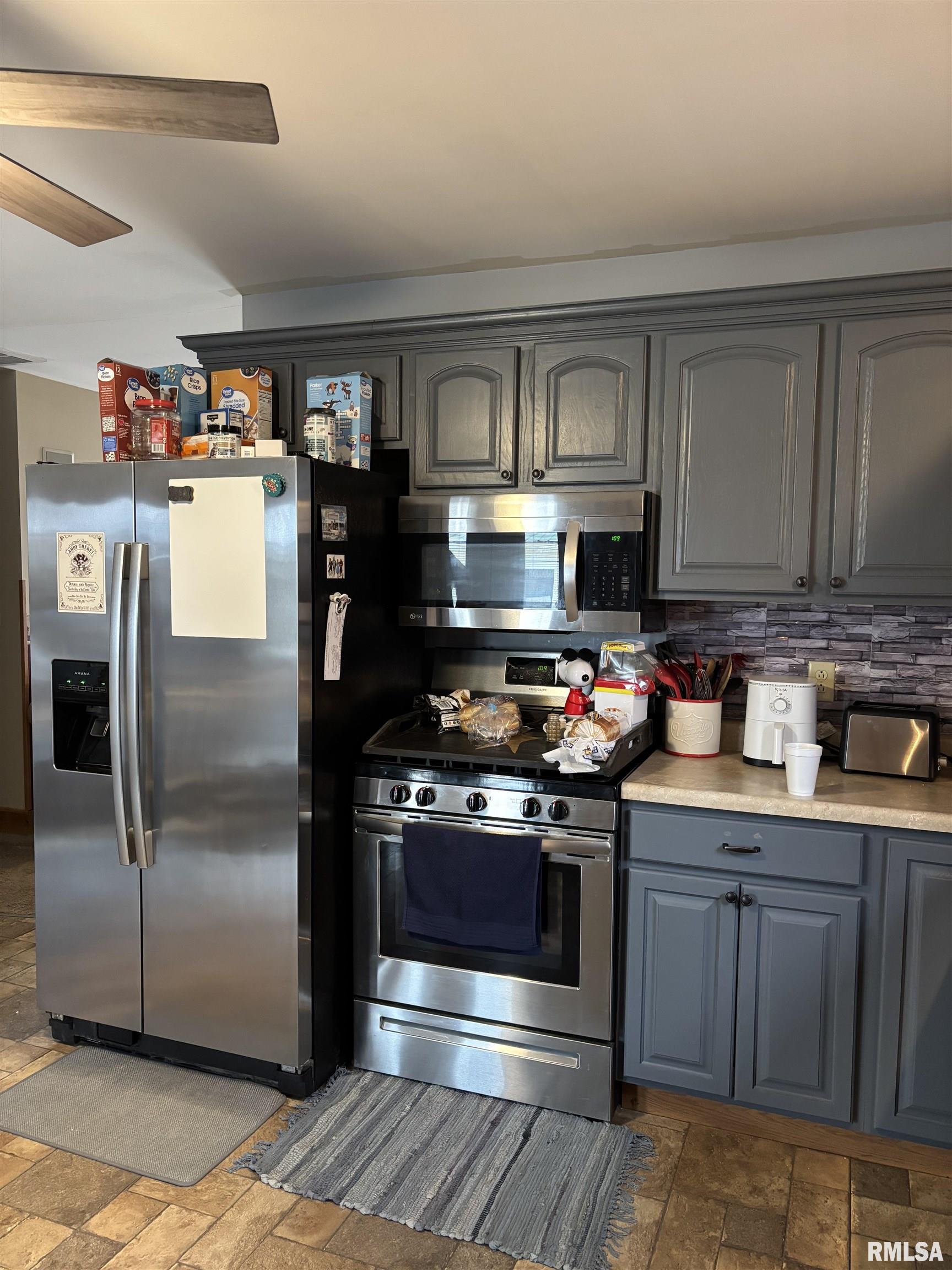 126 East Randolph Street Roodhouse, IL 62082 - Photo 23 of 51