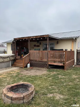 $139,900 | 126 East Randolph Street, Roodhouse, IL 62082