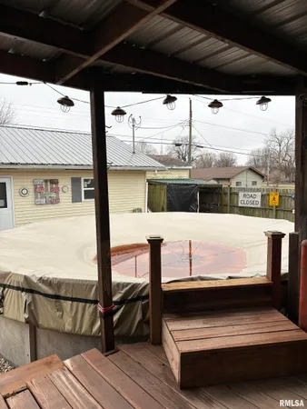 $139,900 | 126 East Randolph Street, Roodhouse, IL 62082