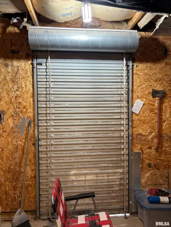 $139,900 | 126 East Randolph Street, Roodhouse, IL 62082