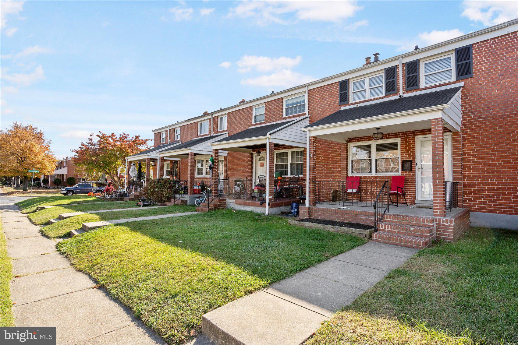 2711 Moorgate Road Dundalk, MD 21222 - Photo 2 of 36