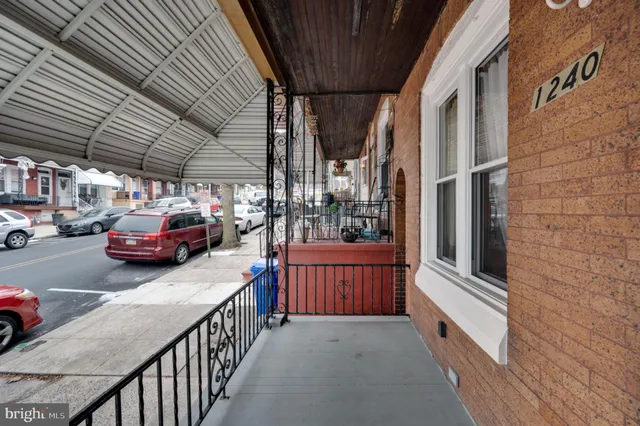 $210,000 | 1240 Spring Street, Reading, PA 19604