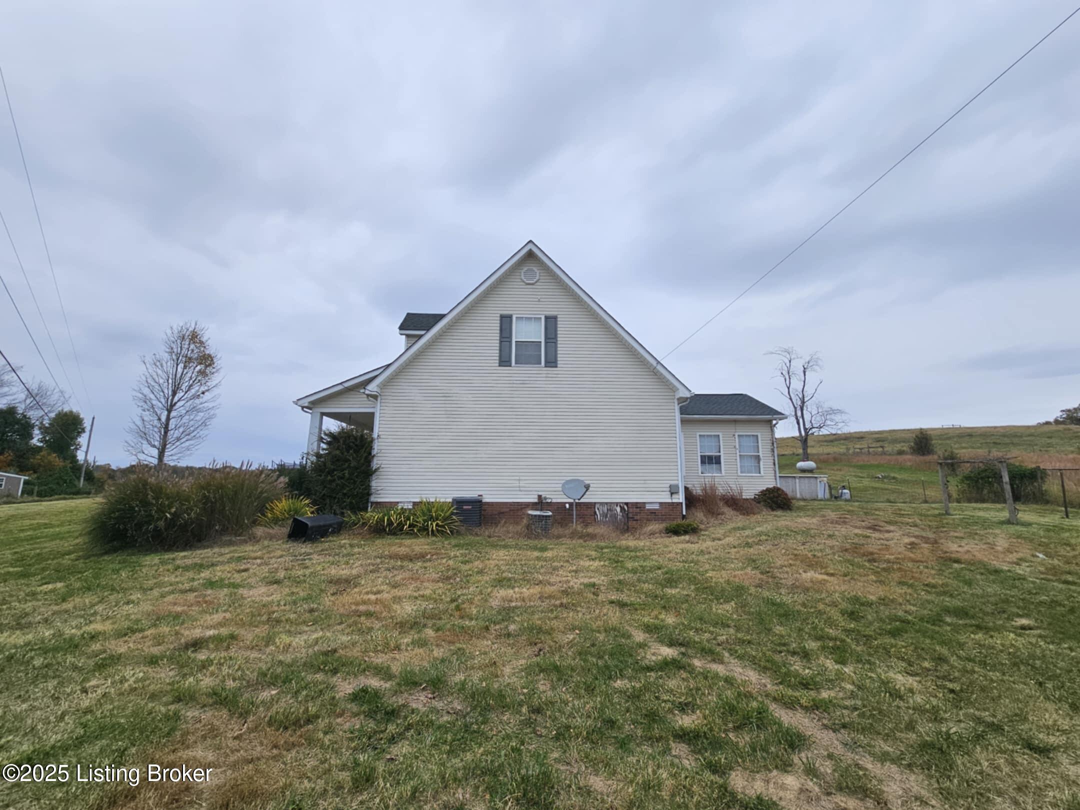 424 Claggett Road Leitchfield, KY 42754 - Photo 5 of 13 6651bef3-335f-4c90-a63d-46e1c542ac49