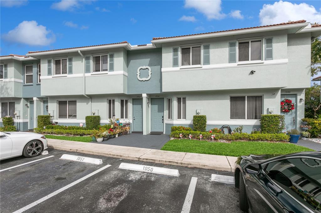 1950 Alamanda Way Riviera Beach, FL 33404 - Photo 1 of 1