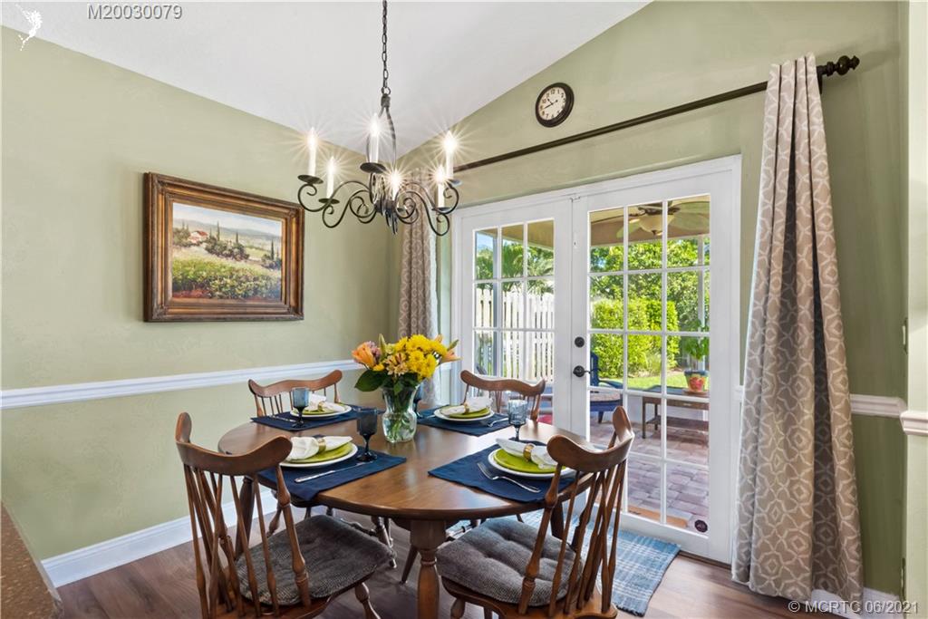 2545 Southeast Springtree Place Stuart, FL 34997 - Photo 7 of 28 Gallery Image 7