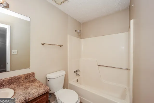 $1,990 | 284 Independence Drive, Jonesboro, GA 30238