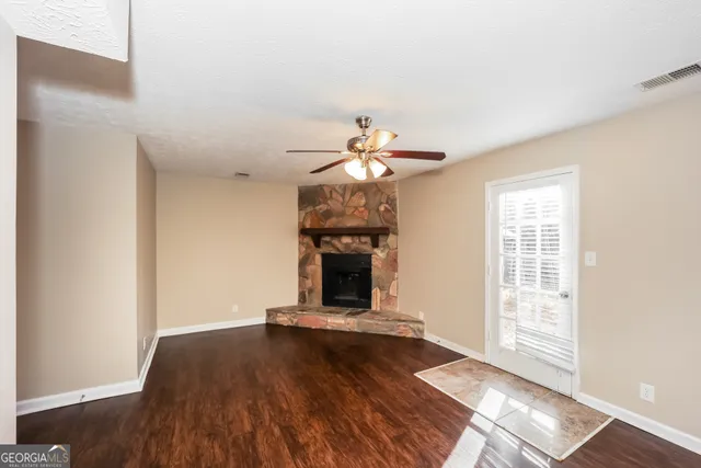 $1,990 | 284 Independence Drive, Jonesboro, GA 30238