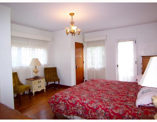 223 Castlegate Road Forest Hills, PA 15221 - Photo 7 of 18 Master Bedroom.
