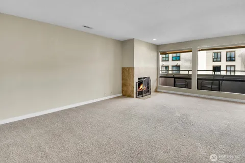 $499,950 | 1113 5th Avenue South, Unit 208, Edmonds, WA 98020