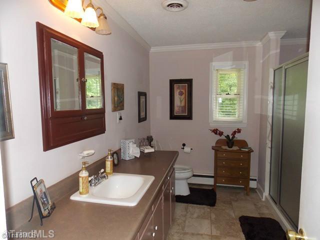 5521 Birch Ridge Road Greensboro, NC 27405 - Photo 3 of 14 Master Bath/Spa.
