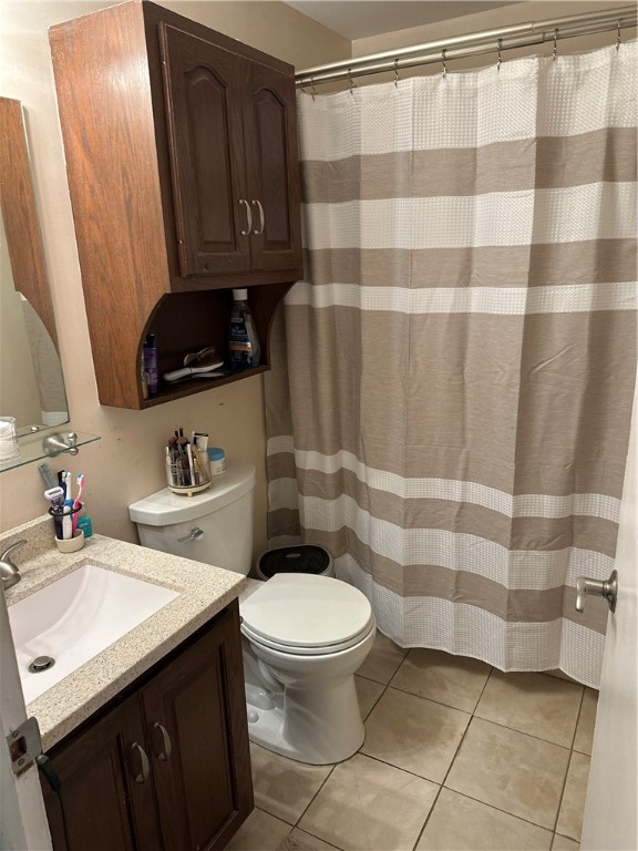 920 South Lake Ridge Avenue Decatur, IL 62521 - Photo 2 of 8 Gallery Image 2