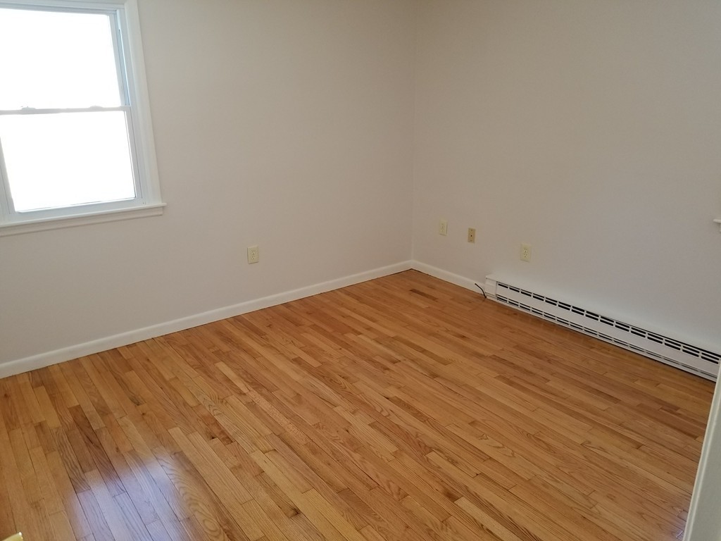 124 Lower Gore Road Webster, MA 01570 - Photo 14 of 30
