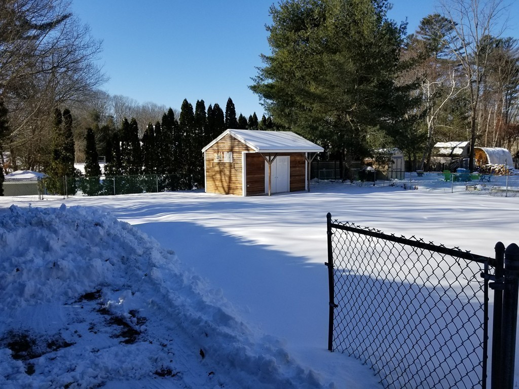 124 Lower Gore Road Webster, MA 01570 - Photo 23 of 30