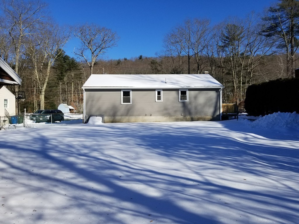 124 Lower Gore Road Webster, MA 01570 - Photo 24 of 30