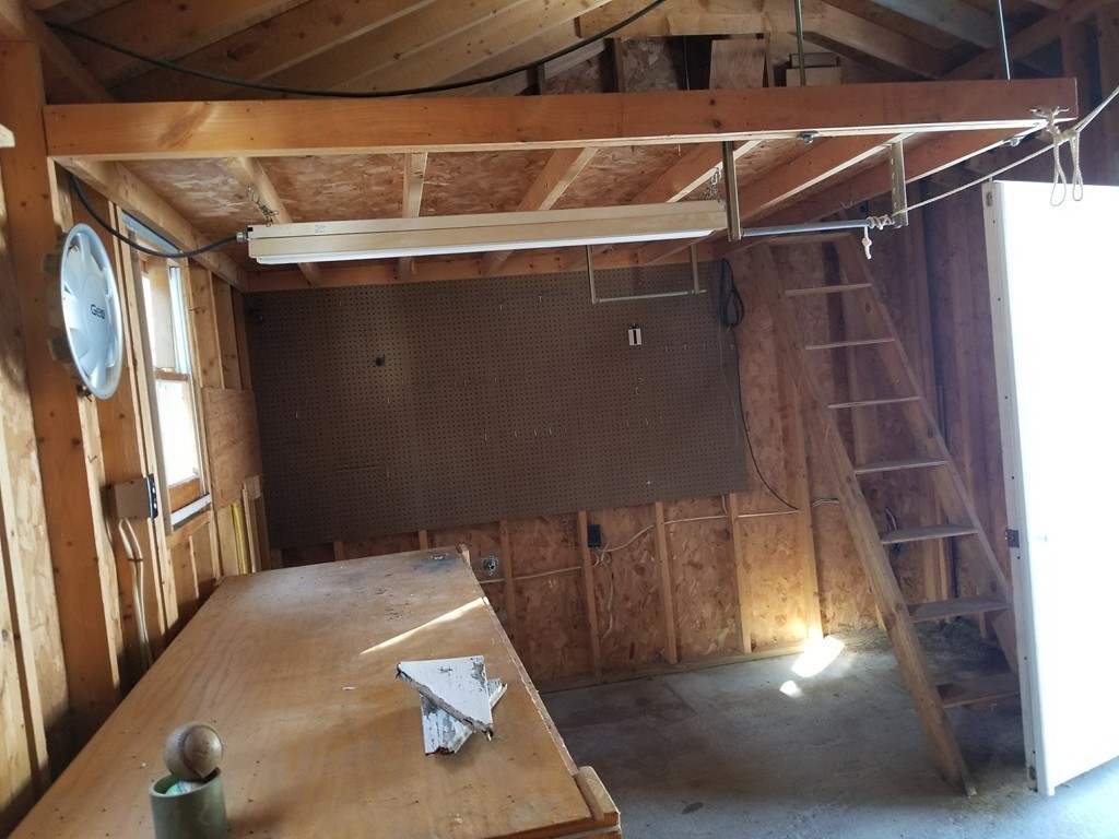 124 Lower Gore Road Webster, MA 01570 - Photo 27 of 30