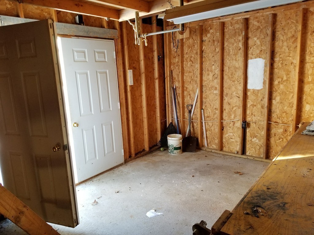 124 Lower Gore Road Webster, MA 01570 - Photo 28 of 30