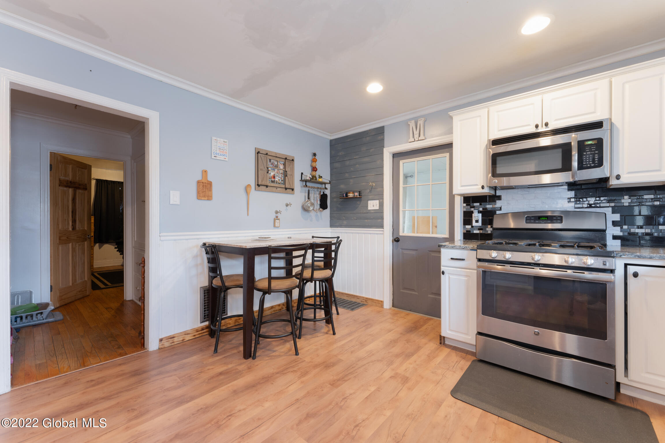 2317 Curry Road Rotterdam, NY 12303 - Photo 5 of 24 2317 Curry Rd Schenectady NY mls-12