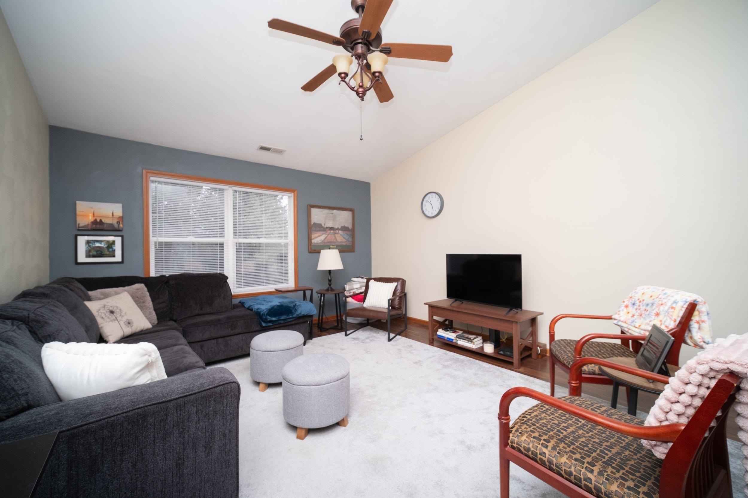 10178 Monarch Road Roscoe, IL 61073 - Photo 3 of 20