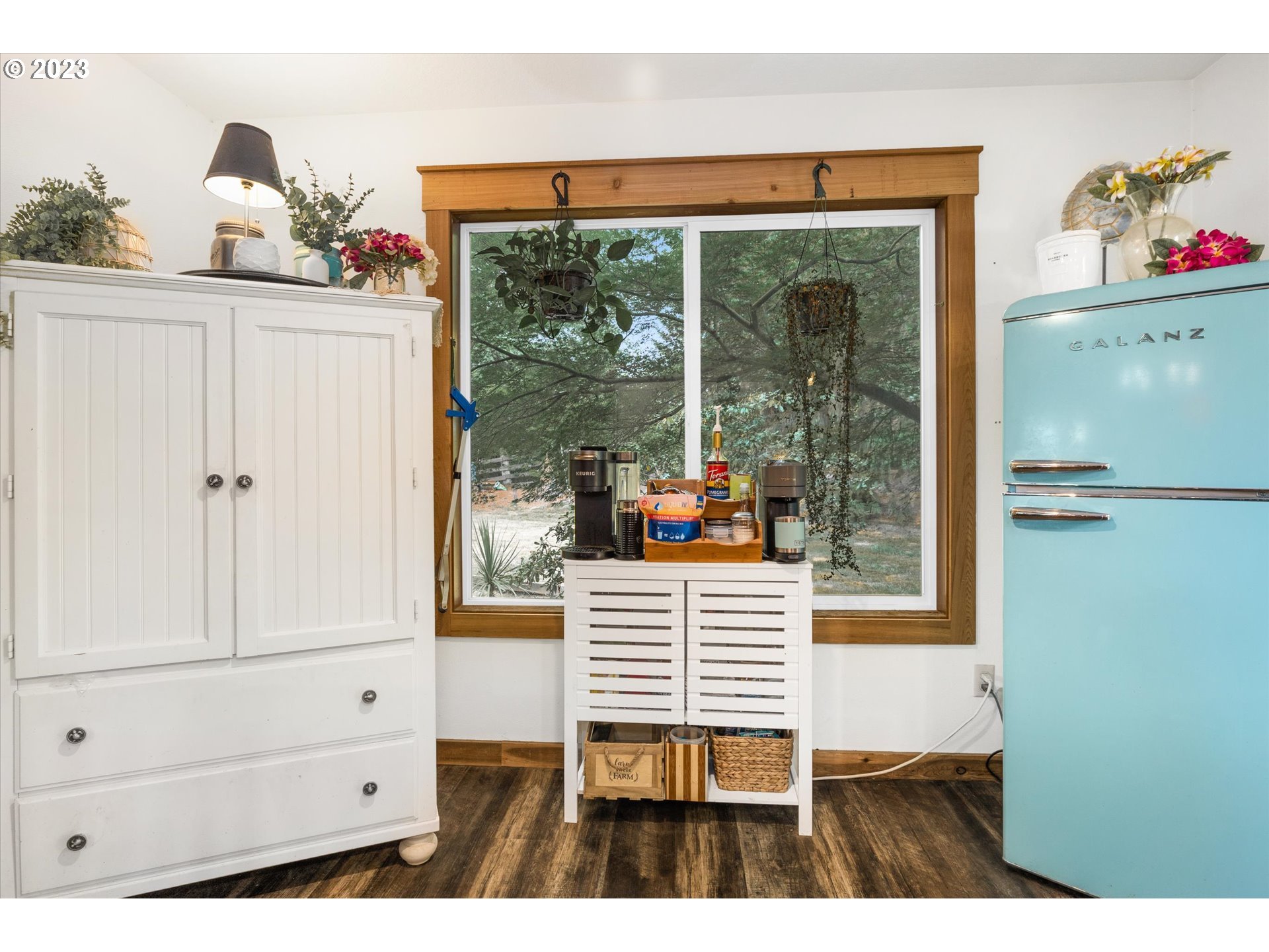 18395 South Henrici Road Oregon City, OR 97045 - Photo 12 of 29 Gallery Image 12