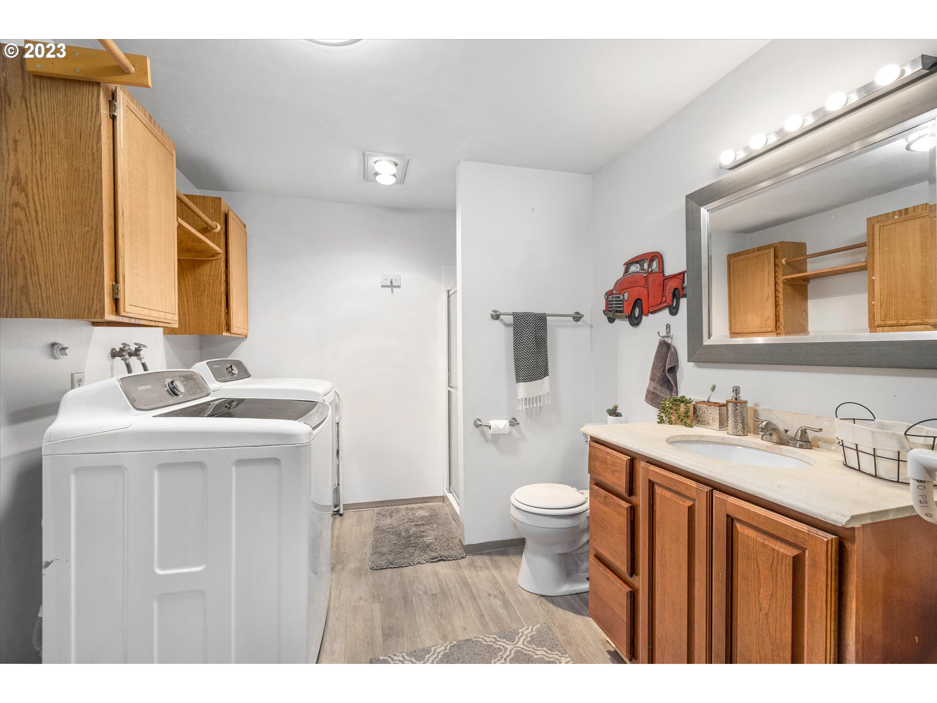 18395 South Henrici Road Oregon City, OR 97045 - Photo 24 of 29 Gallery Image 24