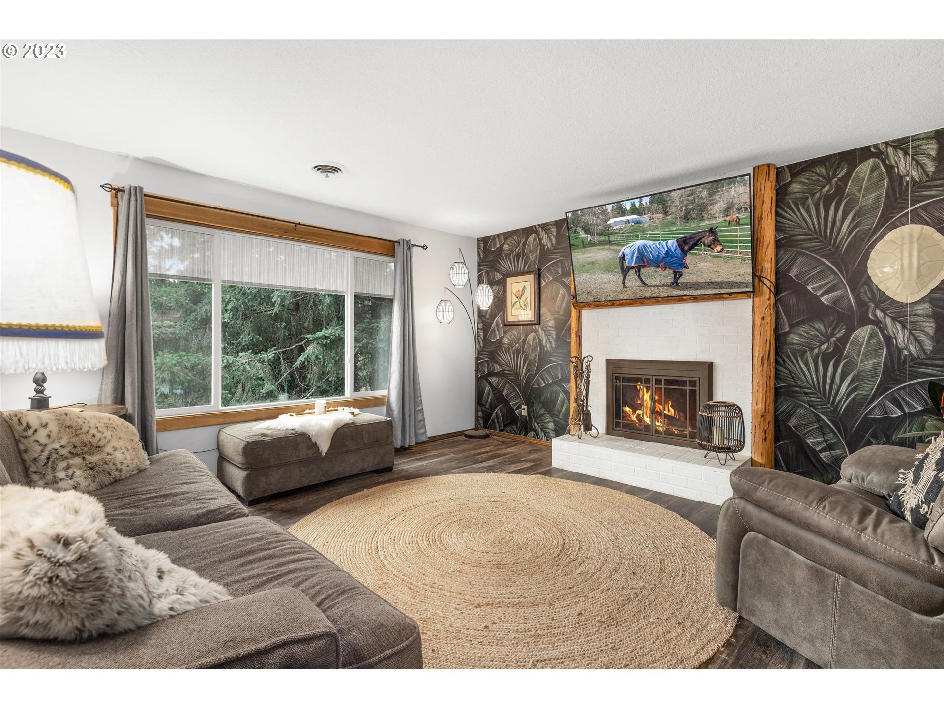 18395 South Henrici Road Oregon City, OR 97045 - Photo 6 of 29 Gallery Image 6