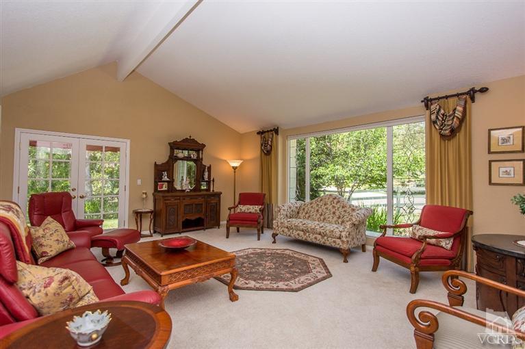 11942 Pradera Road Camarillo, CA 93012 - Photo 10 of 52 Additional Photo