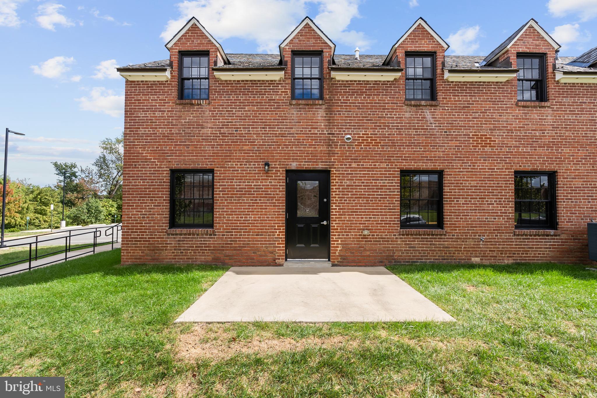 9073 Power House Road, Unit 105 Lorton, VA 22079 - Photo 8 of 39 Just outside is the private patio.