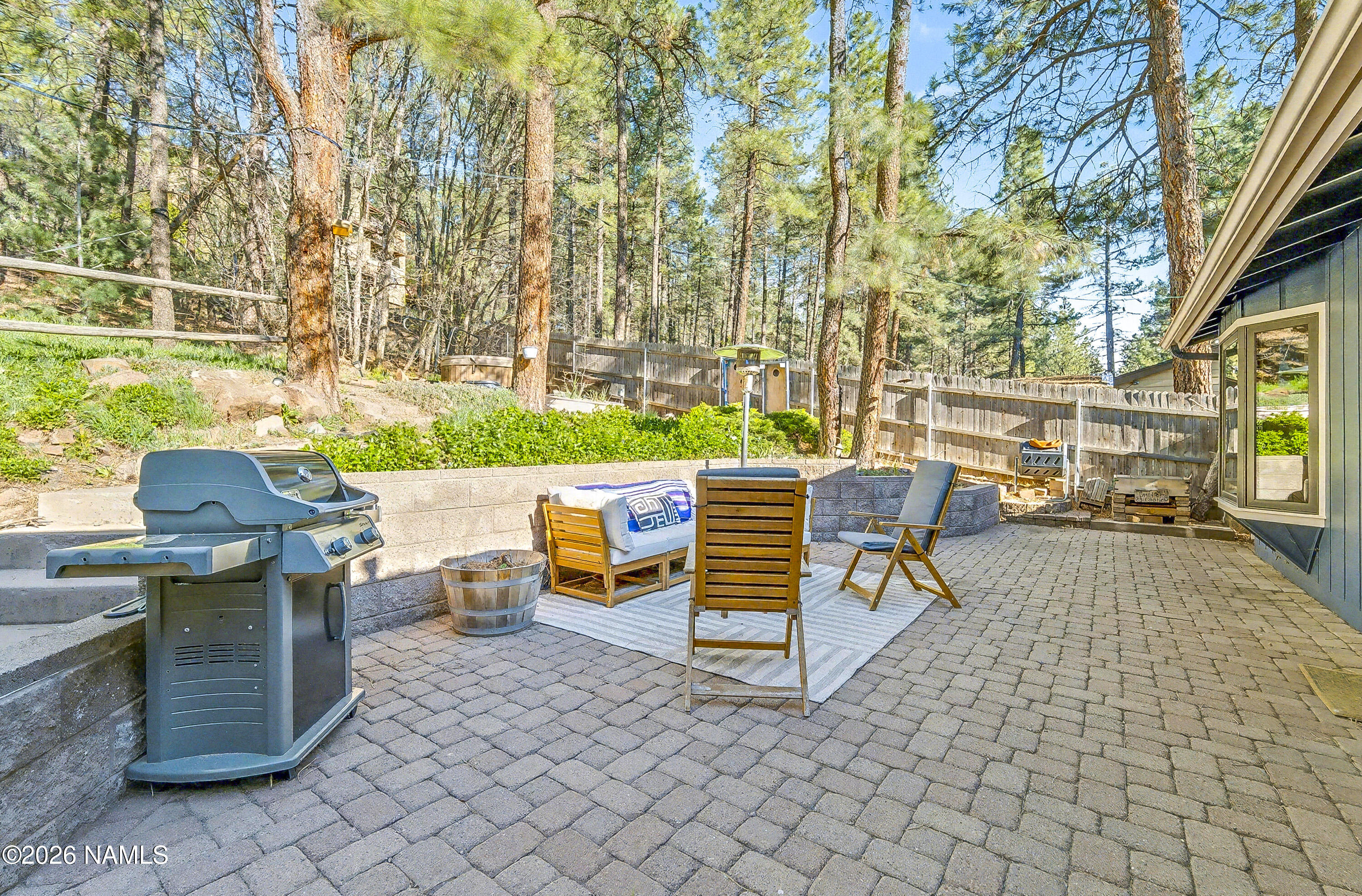 910 North Turquoise Drive Flagstaff, AZ 86001 - Photo 25 of 39 Patio 2