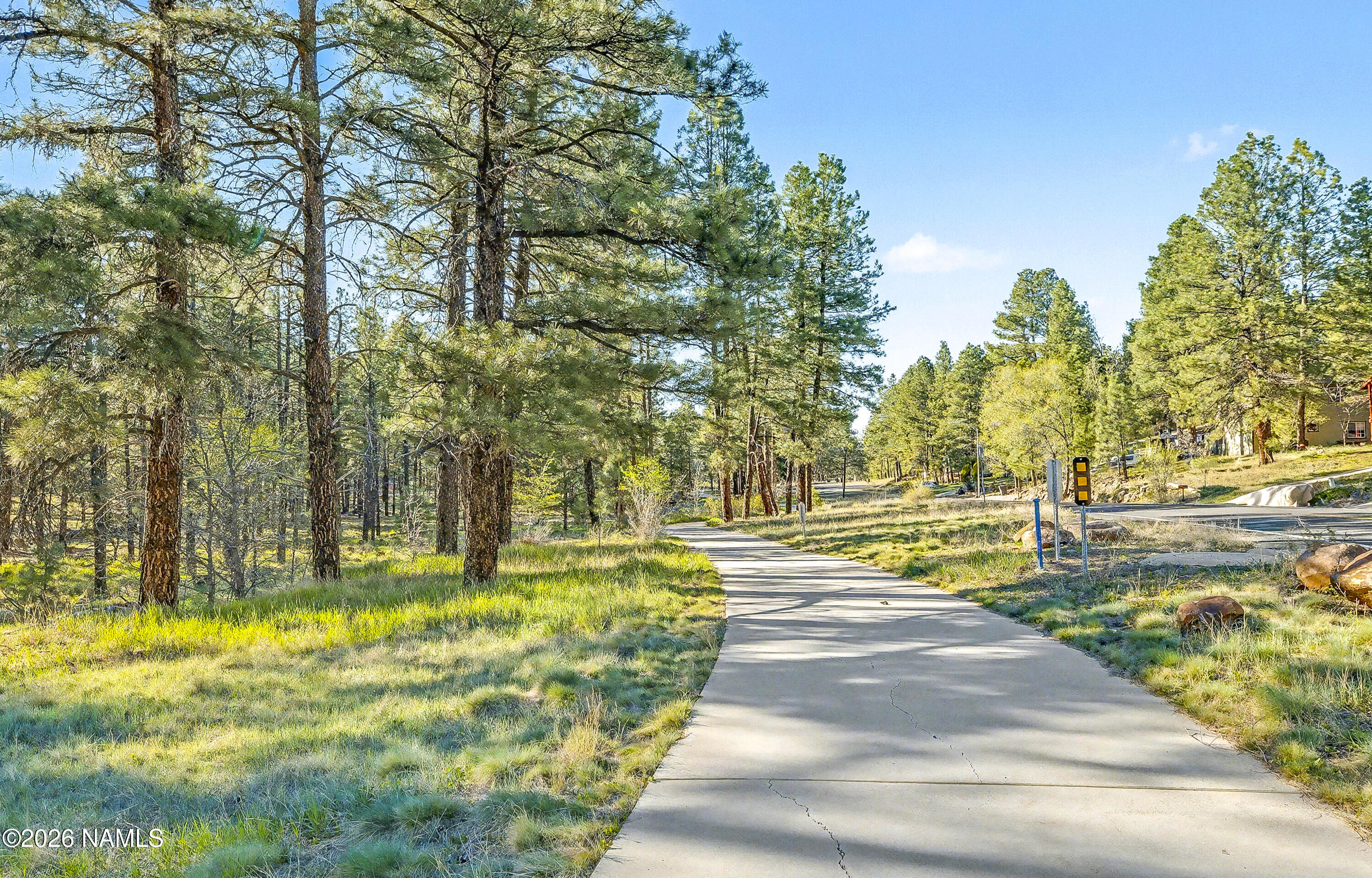 910 North Turquoise Drive Flagstaff, AZ 86001 - Photo 35 of 39 Urban trail