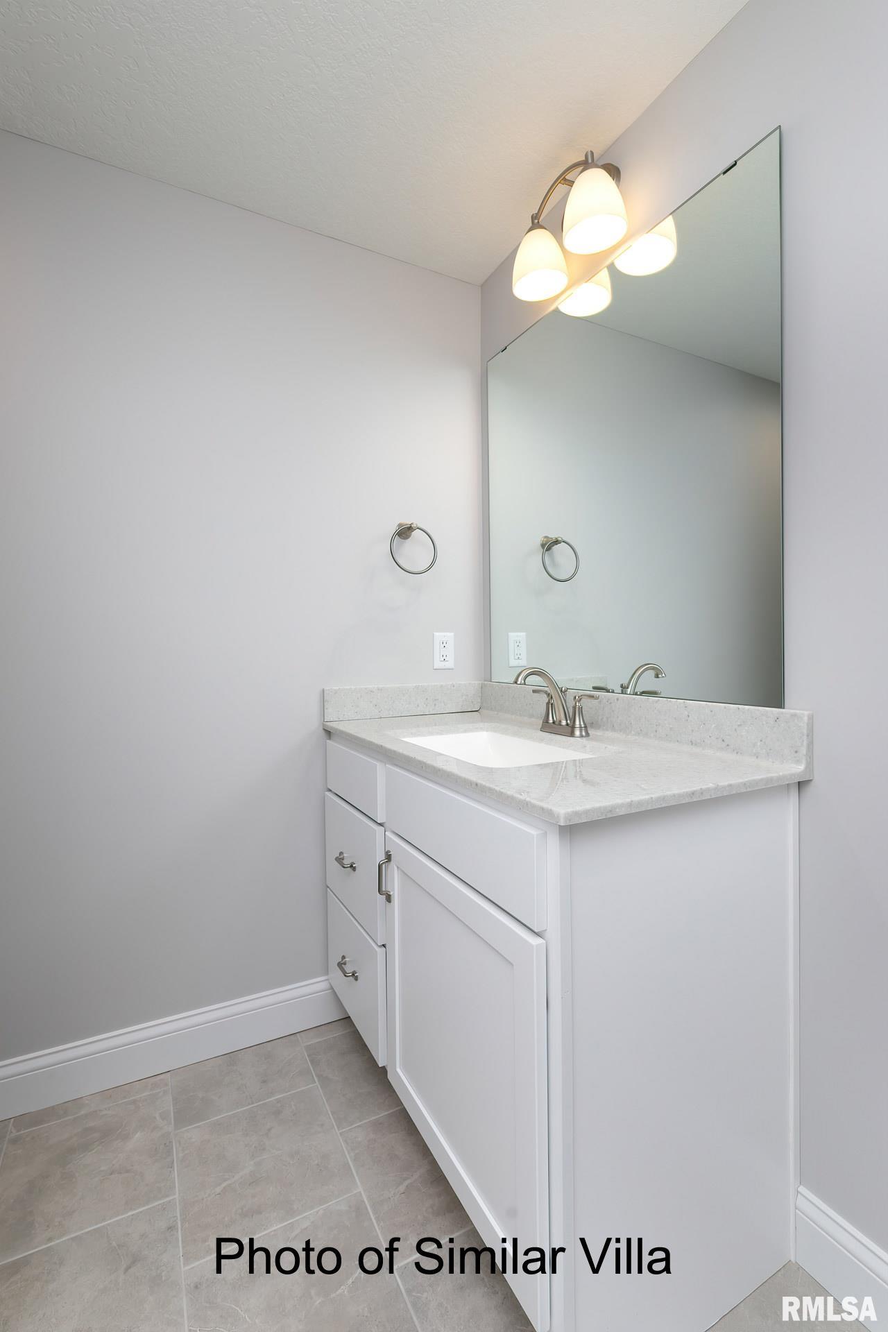 5652 Red Fox Road Bettendorf, IA 52722 - Photo 25 of 36