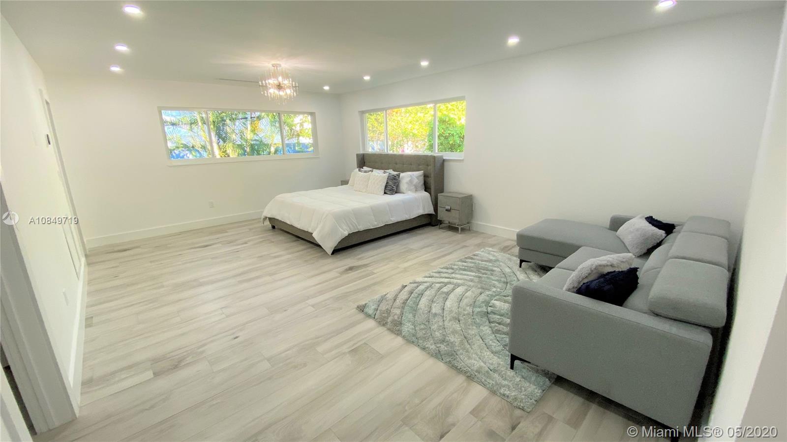 415 Southwest 30th Road Miami, FL 33129 - Photo 1 of 39