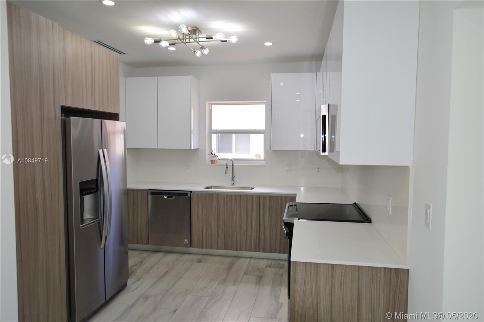 415 Southwest 30th Road Miami, FL 33129 - Photo 14 of 39