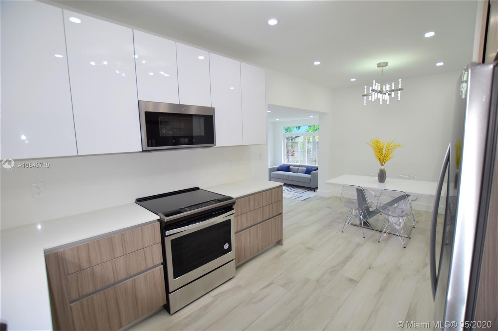 415 Southwest 30th Road Miami, FL 33129 - Photo 17 of 39