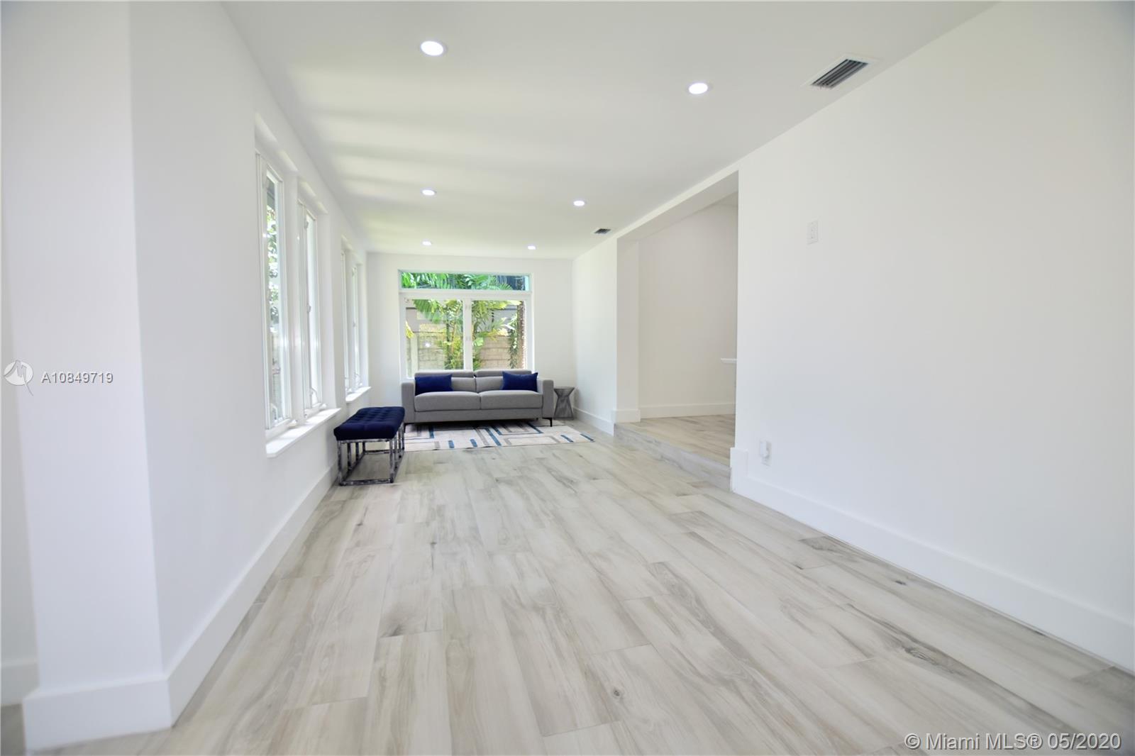 415 Southwest 30th Road Miami, FL 33129 - Photo 20 of 39