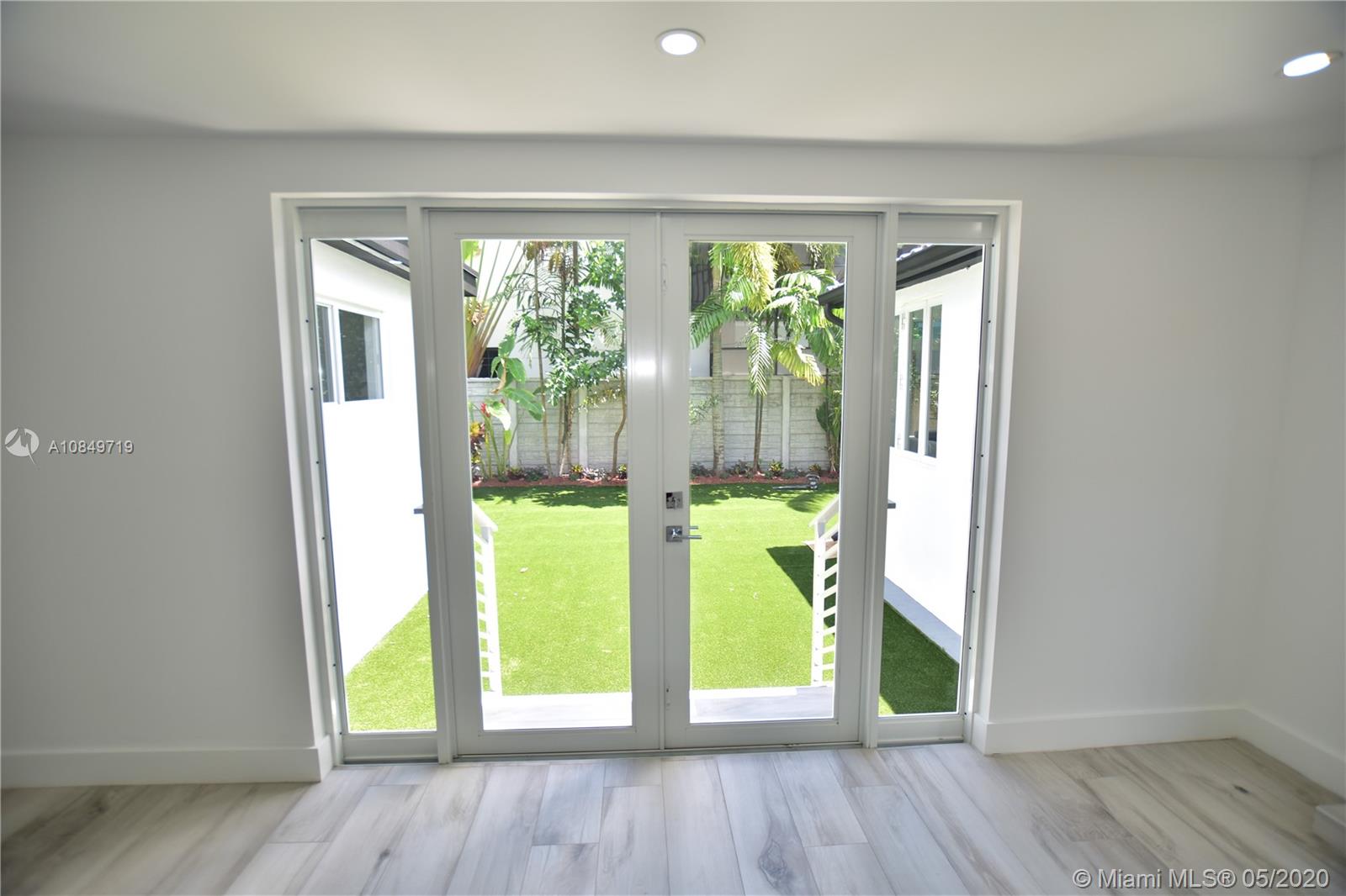 415 Southwest 30th Road Miami, FL 33129 - Photo 24 of 39