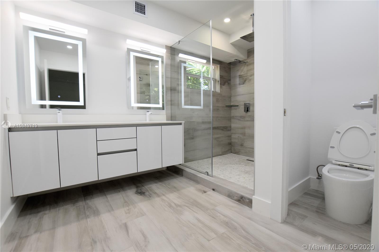 415 Southwest 30th Road Miami, FL 33129 - Photo 33 of 39