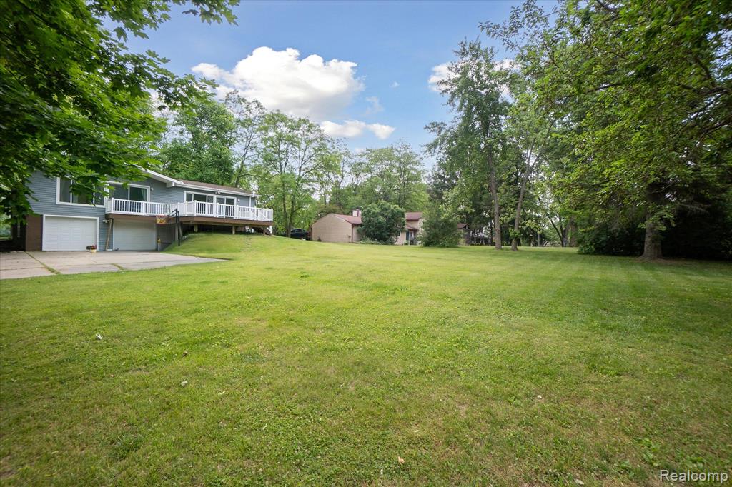 2844 East Rose Center Road Highland, MI 48356 - Photo 34 of 46 Gallery Image 34