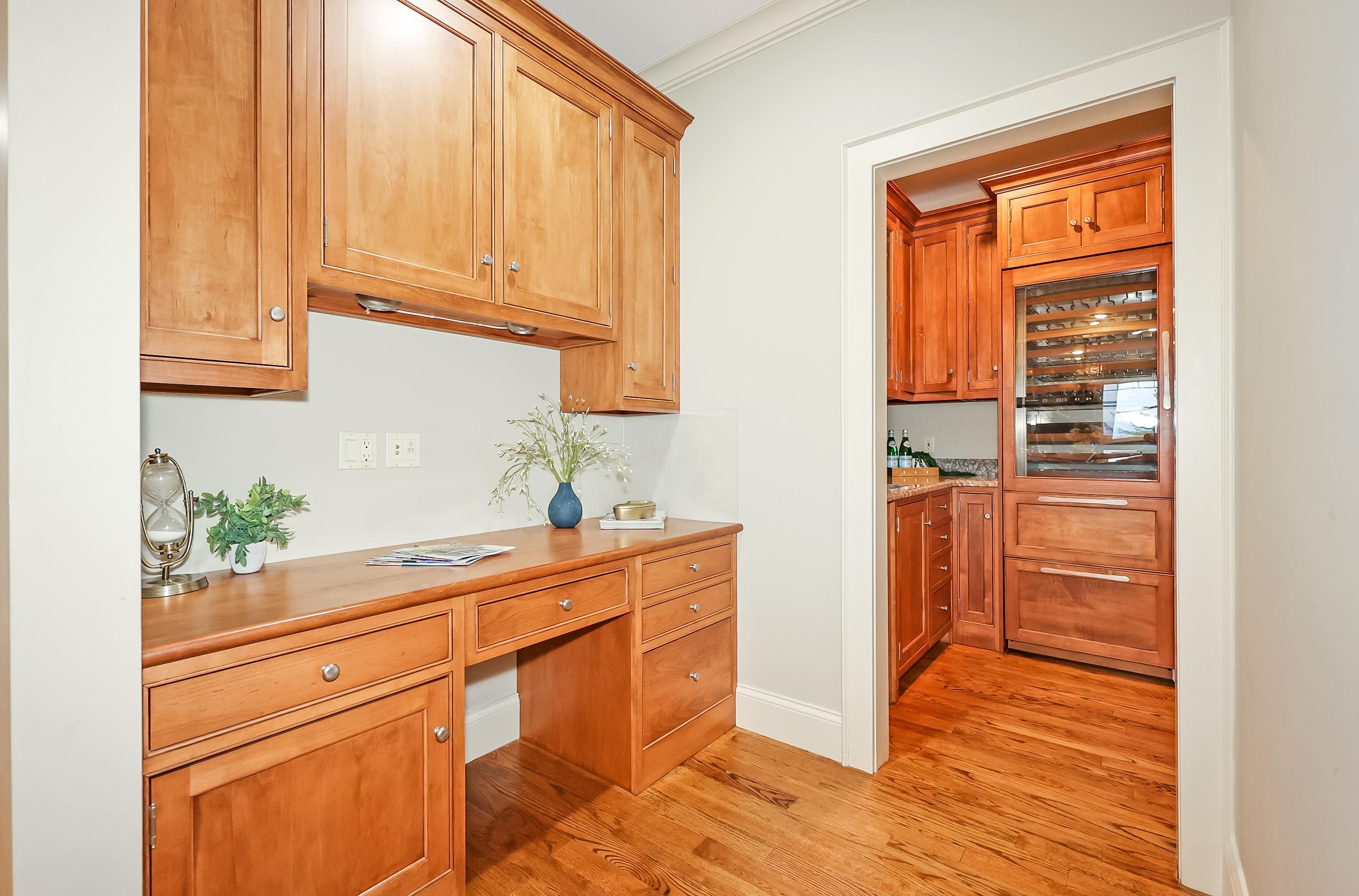 18 Grant Drive Bedford, NH 03110 - Photo 16 of 40