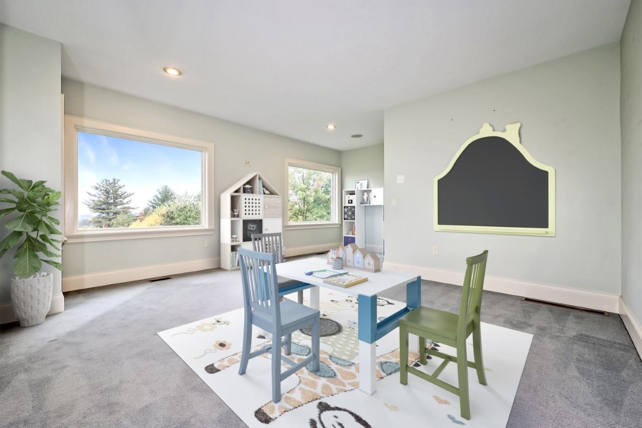 18 Grant Drive Bedford, NH 03110 - Photo 21 of 40