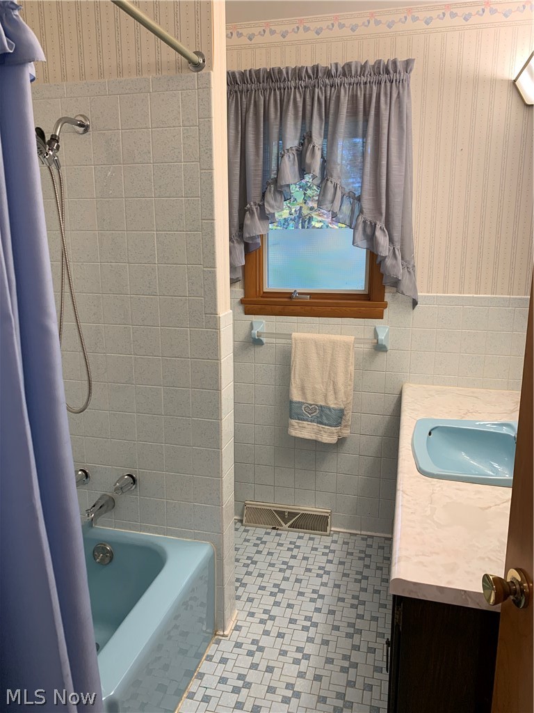 1390 Carson Salt Springs Road Warren, OH 44481 - Photo 13 of 16 Gallery Image 13