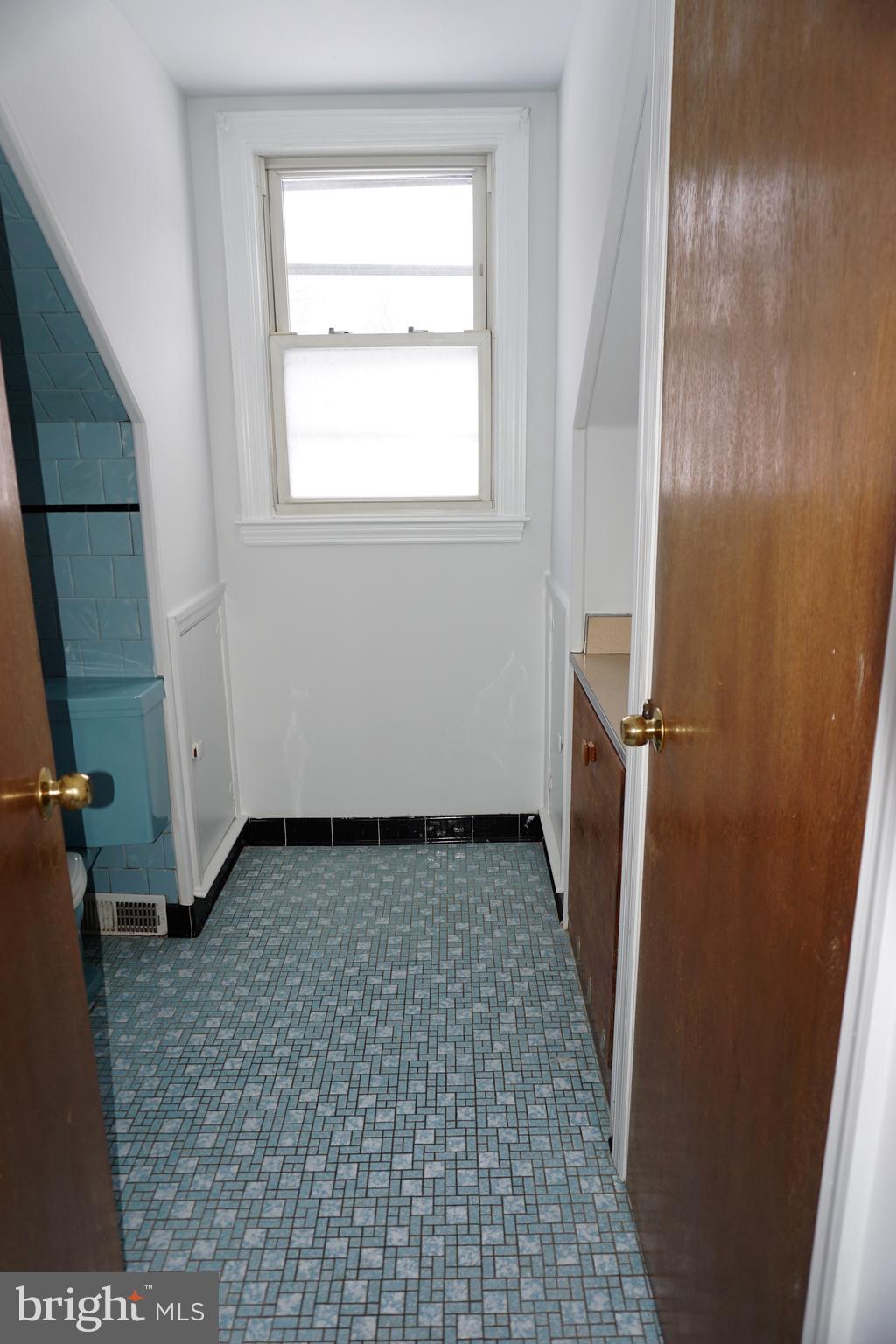 5004 Waterloo Road Ellicott City, MD 21043 - Photo 40 of 44 Gallery Image 40