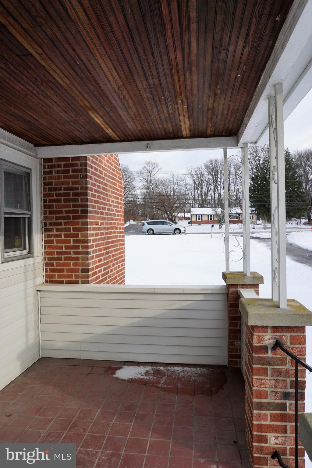 5004 Waterloo Road Ellicott City, MD 21043 - Photo 10 of 44 Gallery Image 10